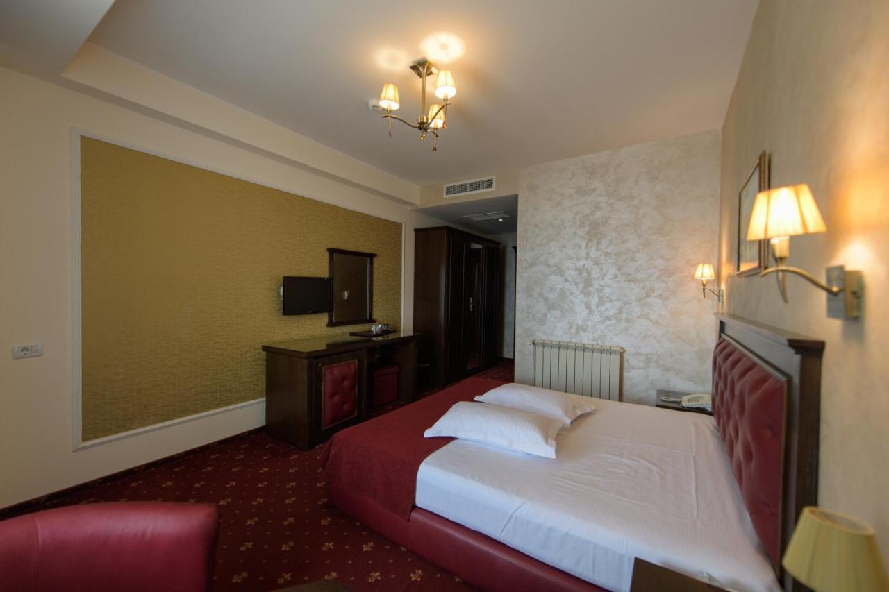 Hotel Golden Palace Mamaia Exteriér fotografie