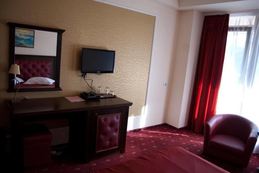 Hotel Golden Palace Mamaia Exteriér fotografie